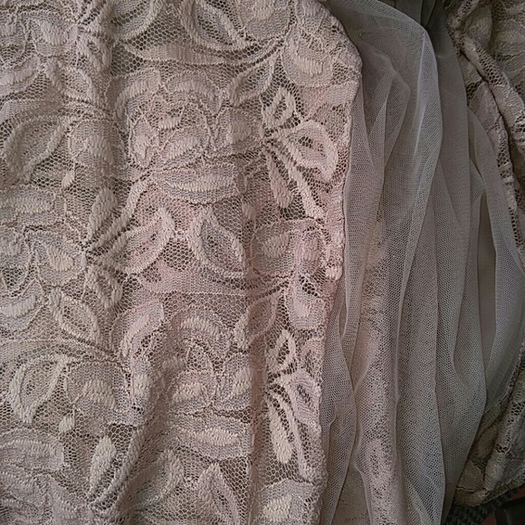 NWT Lace Dress - Picture 6 of 8